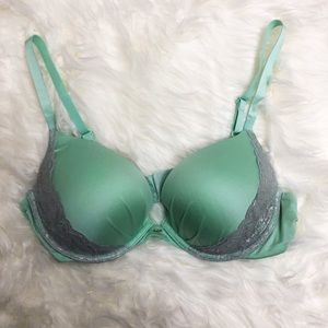NWOT Victoria’s Secret Push Up Bra